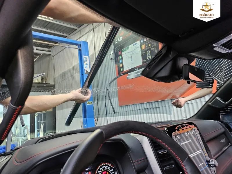 Dán phim cách nhiệt có bị phạt không