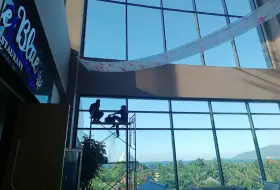 Dán phim cách nhiệt khách sạn và resort