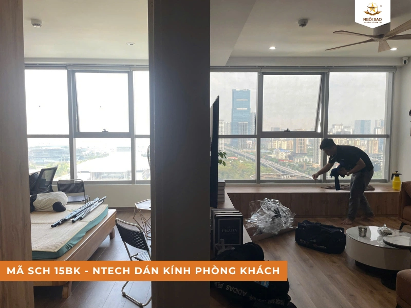Dán phim cách nhiệt phòng khách NTECH mã SCH 15BK
