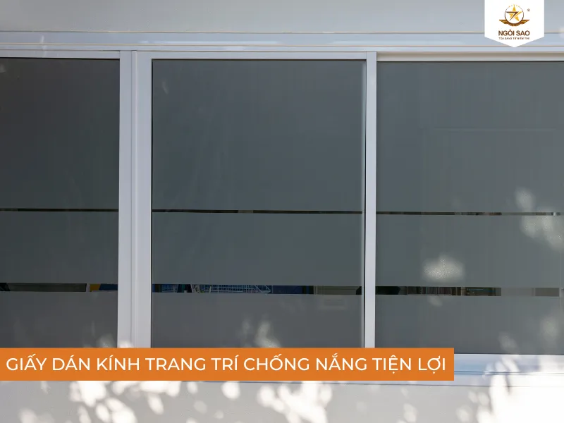 Giấy dán kính trang trí giúp chống nắng và tăng giá trị thẩm mỹ sang trọng