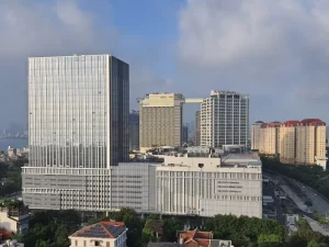 Dán phim cách nhiệt NTECH Safety 4mil cho Khu liên cơ Võ Chí Công