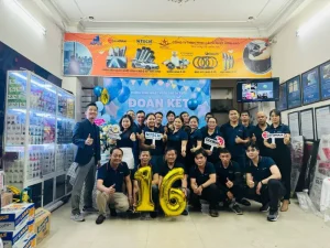 Hình kỷ niệm của tập thể văn phòng Đà Nẵng