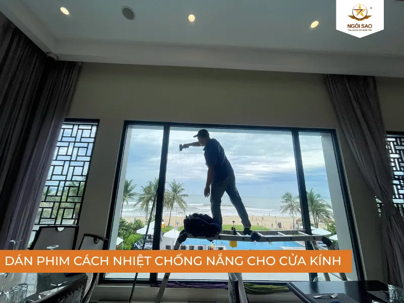 Dán phim cách nhiệt chống nắng cho cửa kính