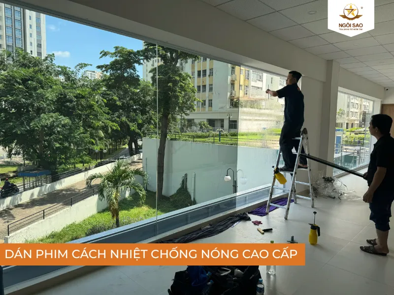 Dán phim cách nhiệt để hạn chế tác hại của ánh nắng mặt trời