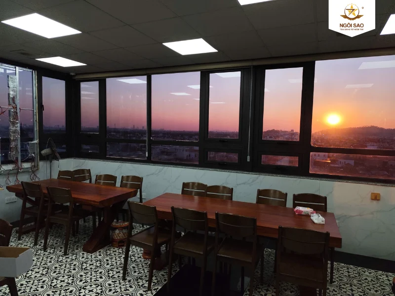 Kính sau khi dán SILVER GRAY