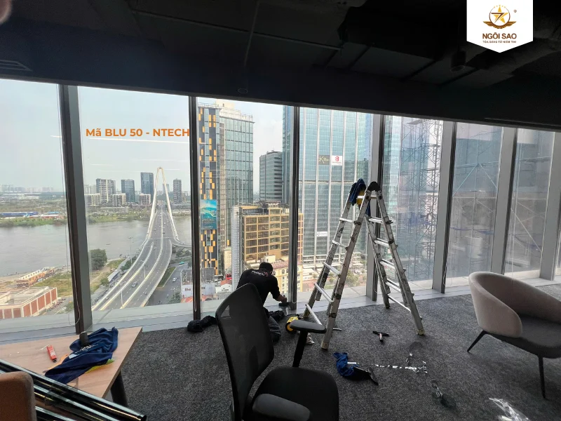 Thi công dự án dán phim cách nhiệt tại Lim Tower 