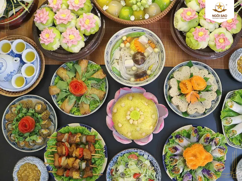 Mâm lễ vật cúng chay thanh tịnh cho gia chủ hướng Phật