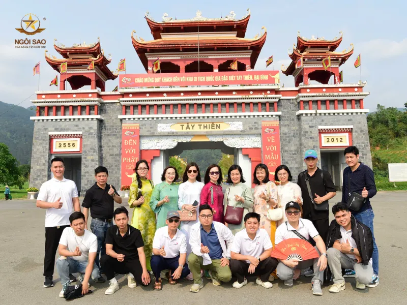 Du xuân đầu năm - Gắn kết tinh thần tập thể Ngôi Sao Hà Nội