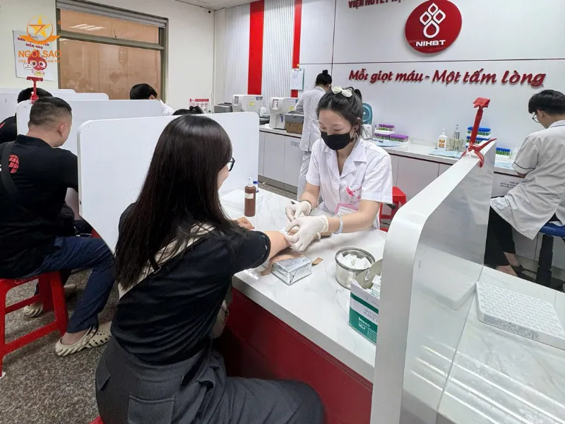 Tình yêu thương với sự sẻ chia cùng cộng đồng và xã hội