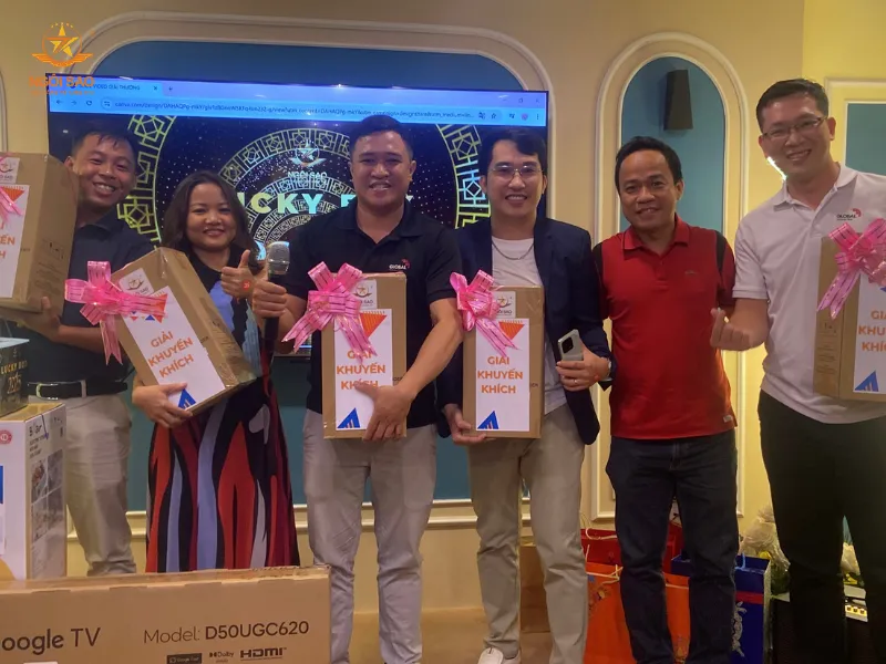 Chương trình tất niên cuối năm mang đến những phần quà hấp dẫn và thú vị