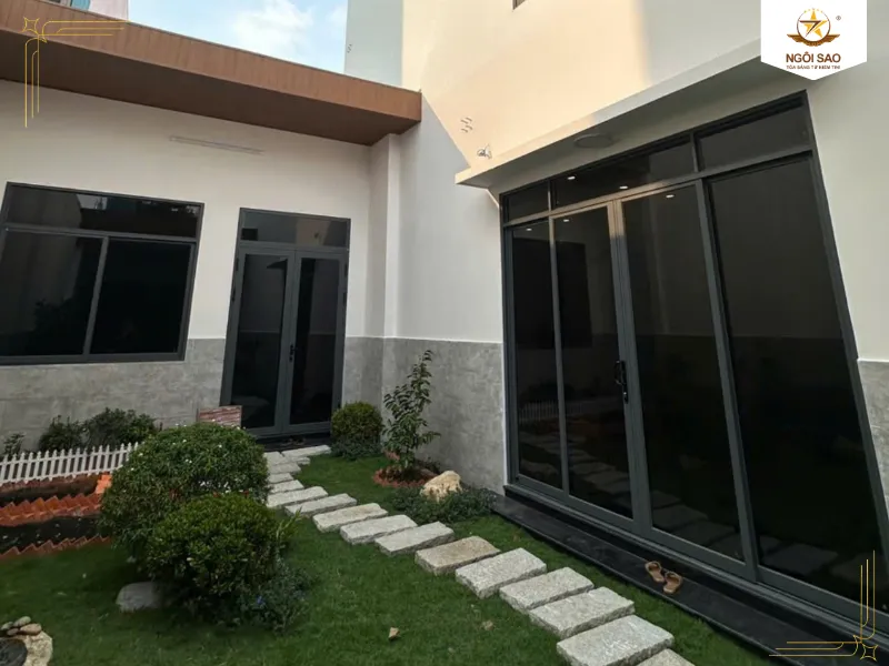 Dòng phim NTECH SCH (Gốm Nano cao cấp) | Phim cách nhiệt NTECH có tốt không? Nằm ở phân khúc nào, có đáng tiền không? 