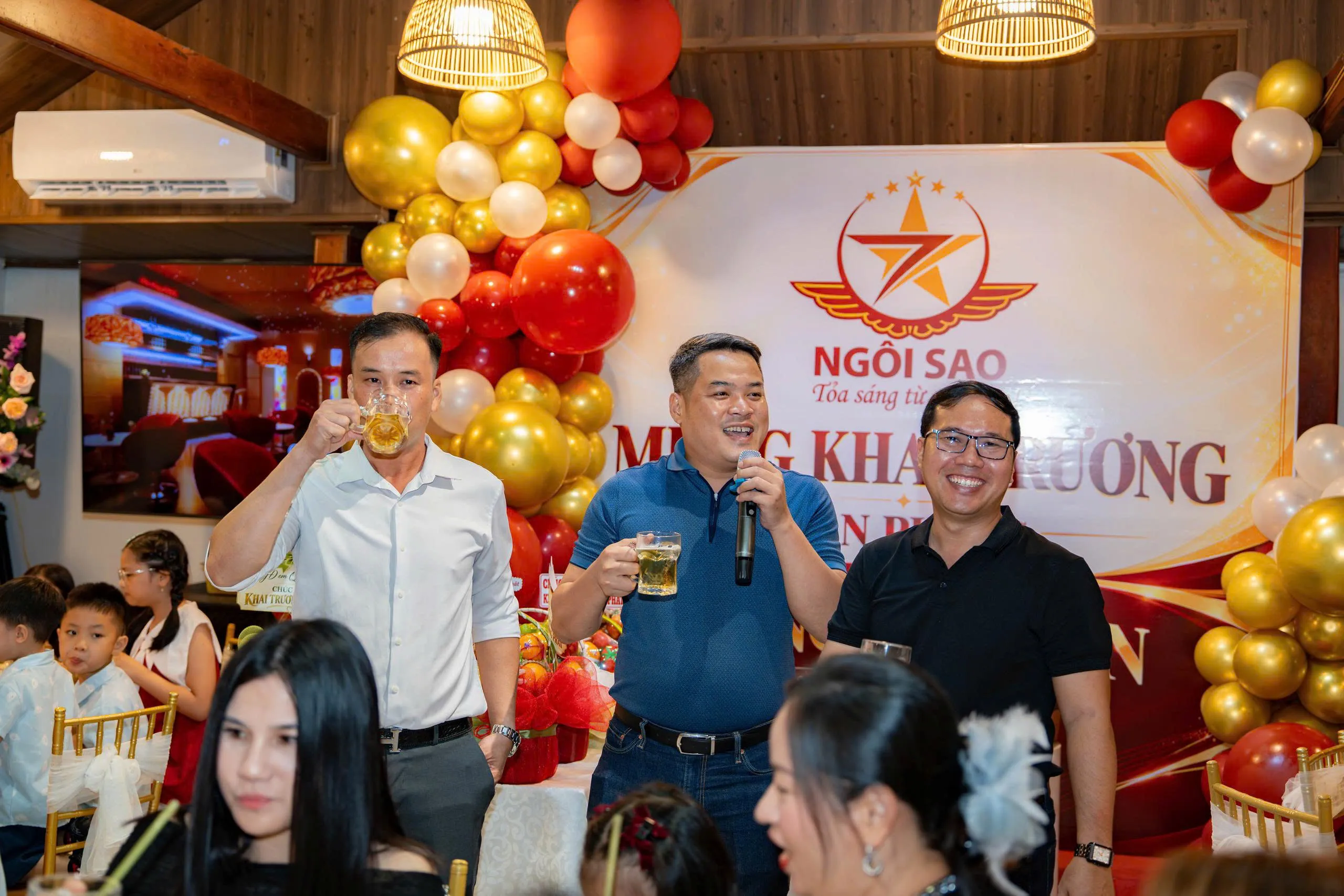 Một số hình ảnh tại sự kiện khai trương văn phòng Đông Sài Gòn