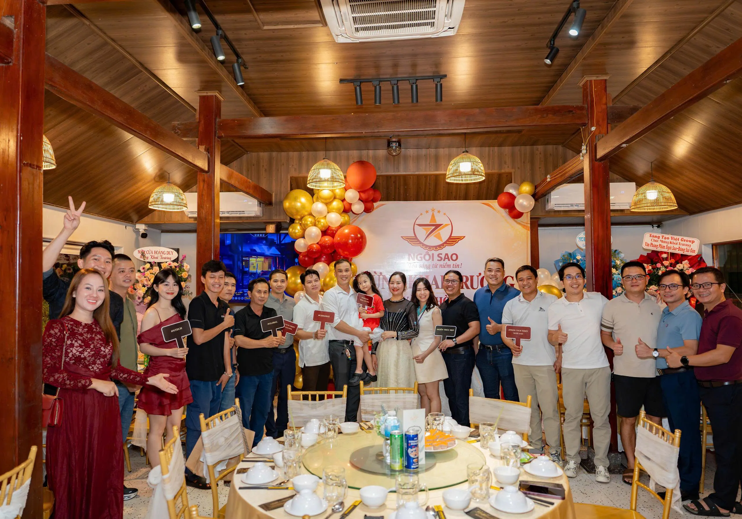 Một số hình ảnh tại sự kiện khai trương văn phòng Đông Sài Gòn