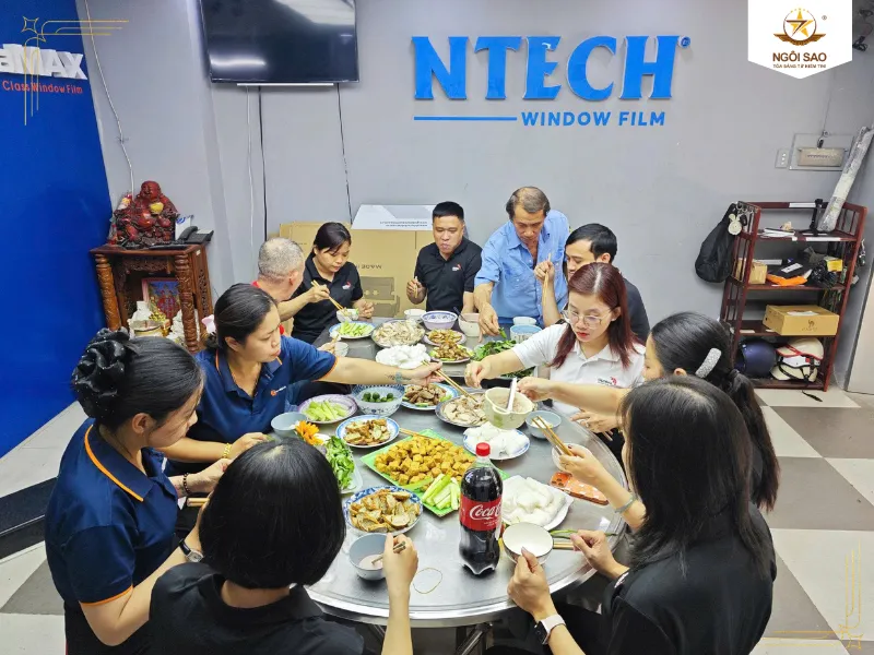 Lời chúc cho những bông hoa TP. Hồ Chí Minh