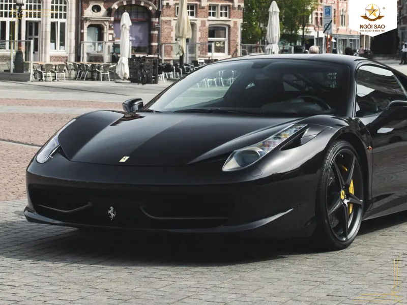 Mẫu 2 - Ferrari 458 Italia: Huyền thoại động cơ V8 hút khí tự nhiên |. Top những xe Ferrari tại Việt Nam giá rẻ nhất và kinh nghiệm bảo vệ xe